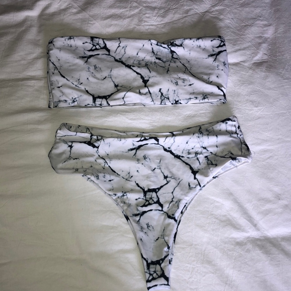 Marble high waisted bikini